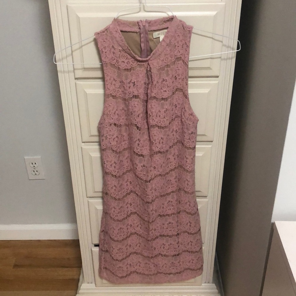 Light pink lace dress with full zipper in back